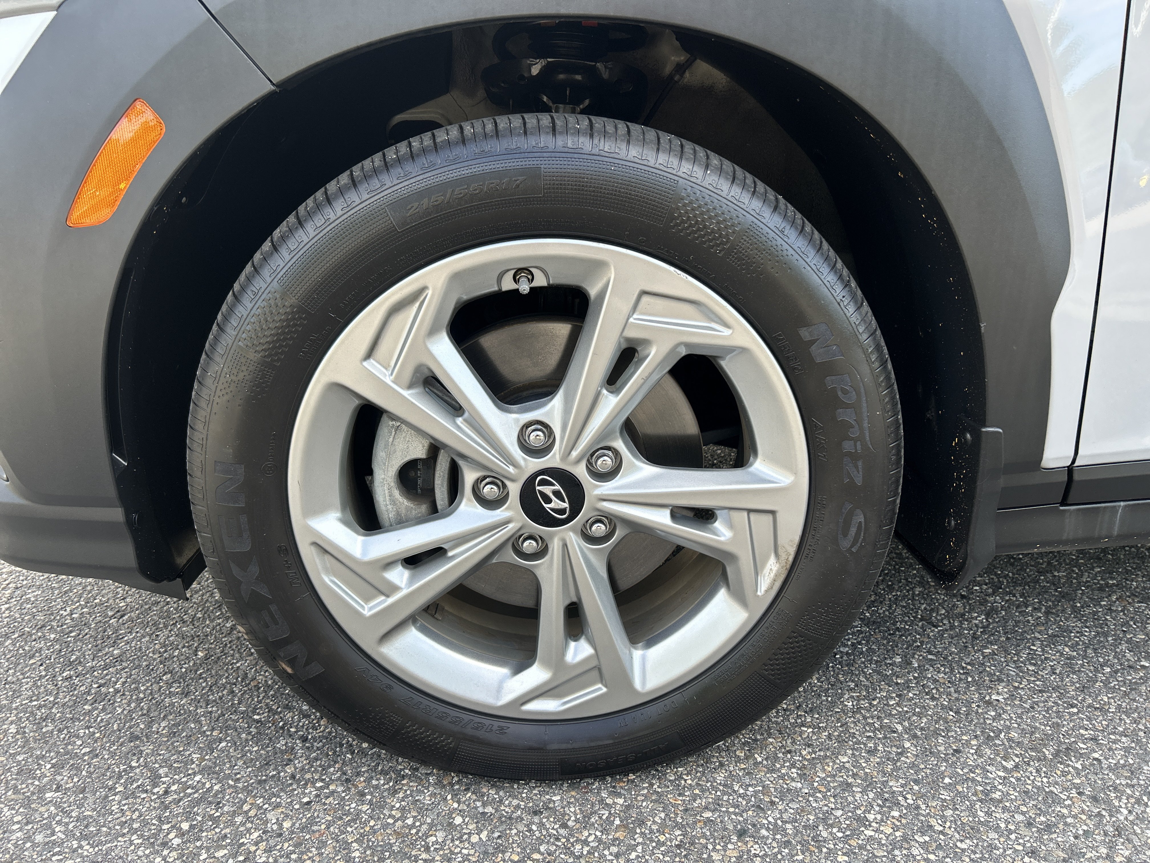 Certified 2023 Hyundai Kona SEL AWD/4WD image 12