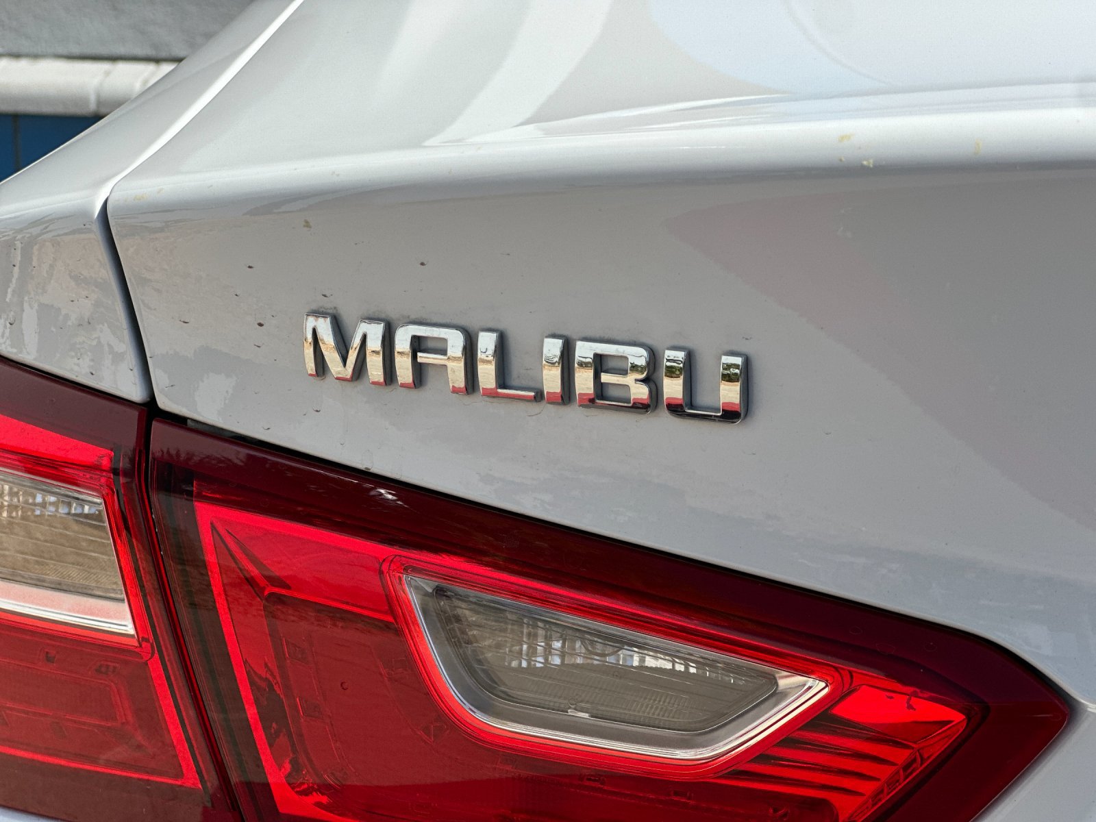 Used 2023 Chevrolet Malibu LS FWD image 26
