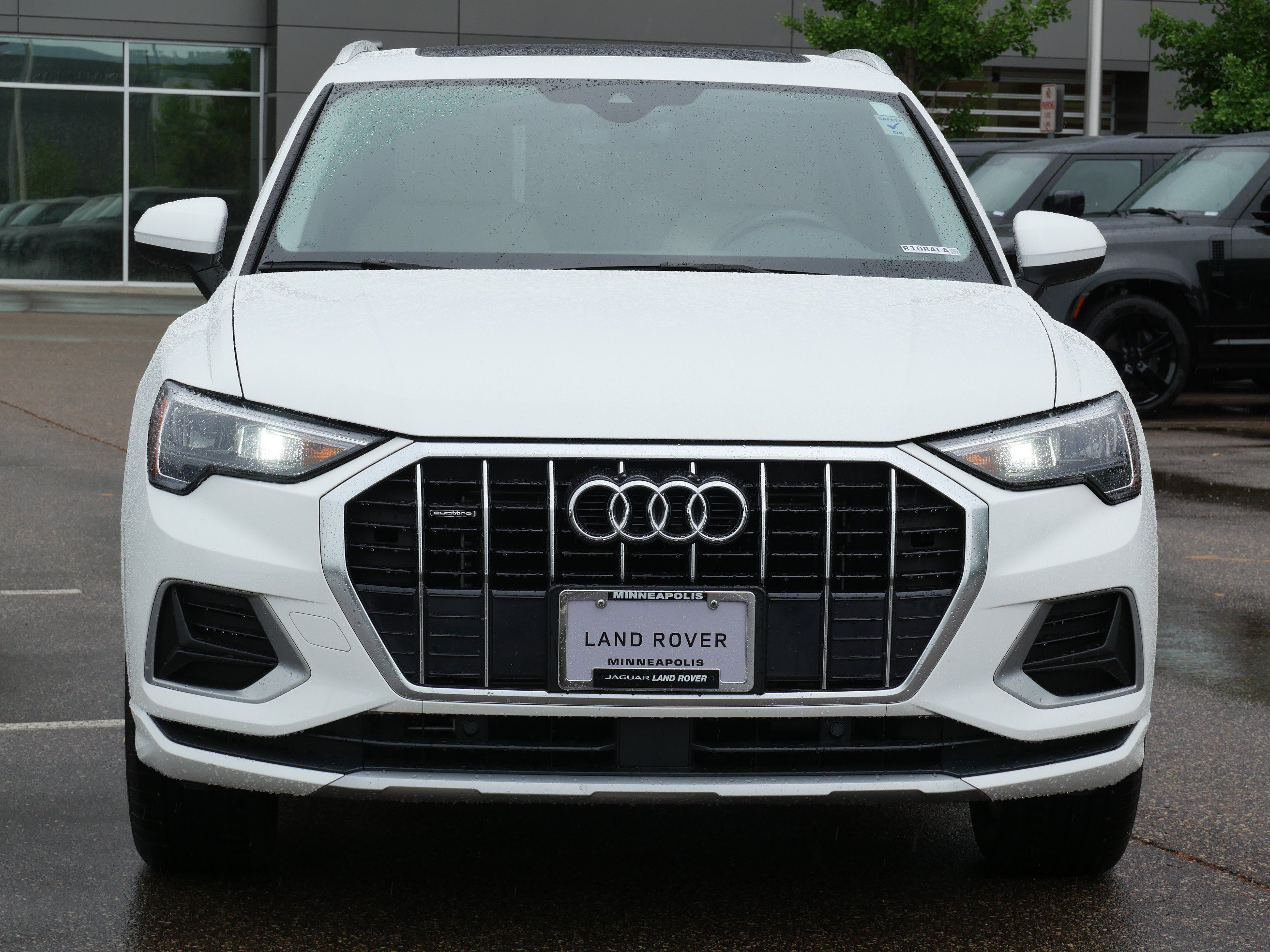 Used 2020 Audi Q3 2.0T Premium AWD/4WD image 8