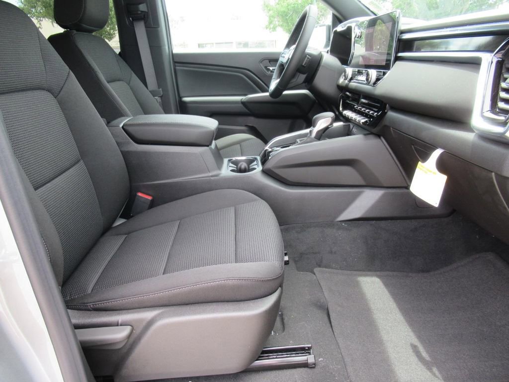 New 2026 GMC Canyon Elevation w/ Convenience Package RWD image 10