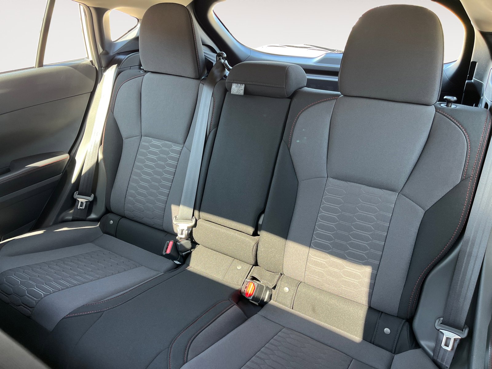 Certified 2025 Subaru Impreza 2.0i Sport AWD/4WD image 17