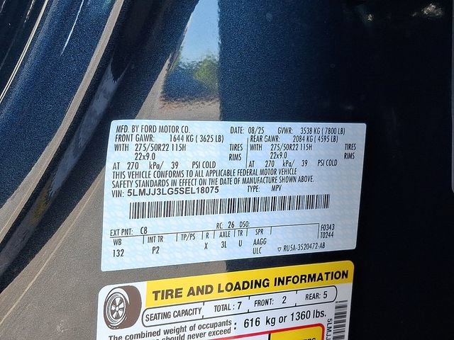 New 2025 Lincoln Navigator L Reserve w/ Jet Appearance Package AWD/4WD image 10