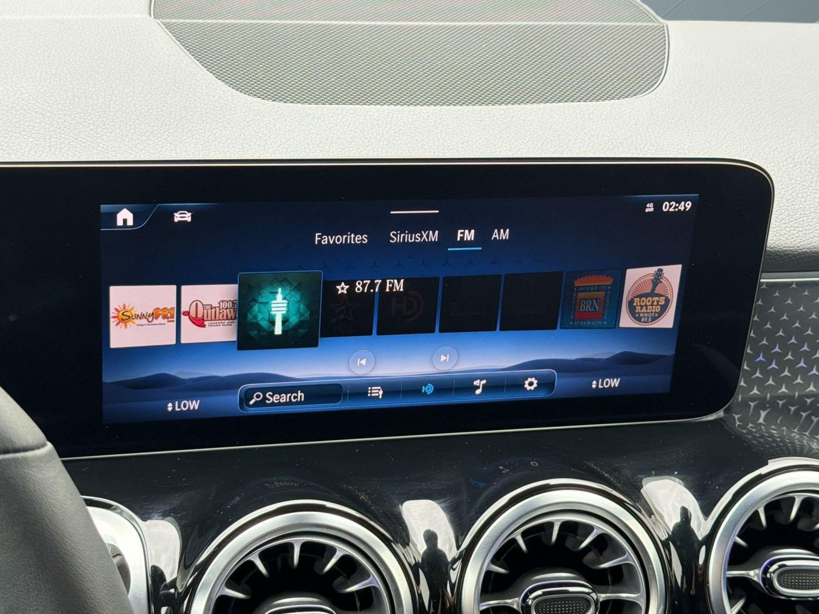 Certified 2026 Mercedes-Benz GLB 250 4MATIC image 23
