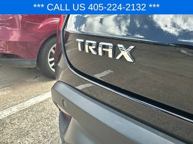 Used 2025 Chevrolet Trax LS w/ Driver Confidence Package FWD image 9