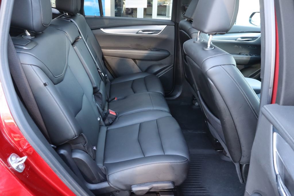 Used 2024 Cadillac XT6 Luxury w/ LPO, Floor Liner Package AWD/4WD image 20