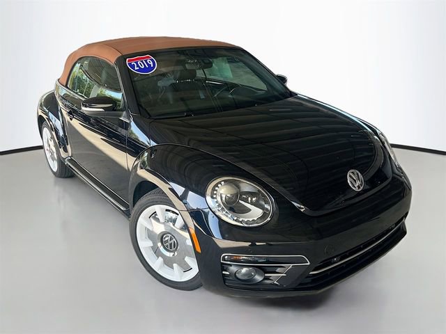 Used 2019 Volkswagen Beetle 2.0T Final Edition SEL image 2