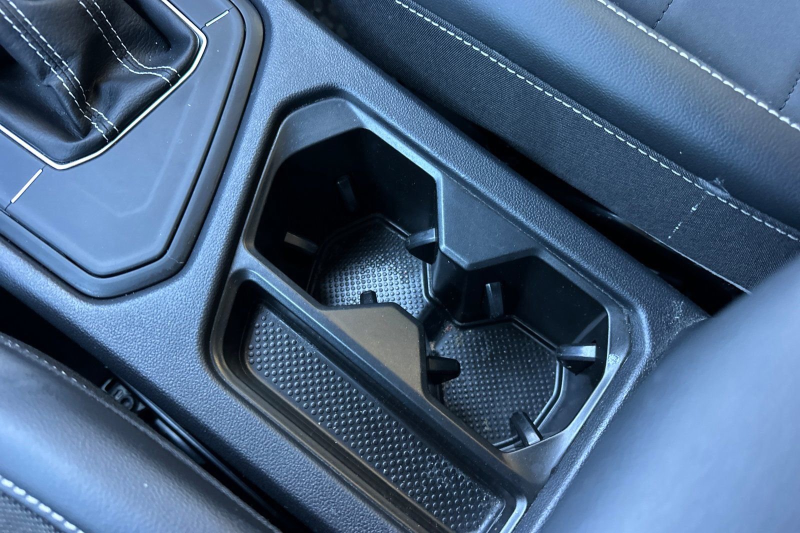 Used 2022 Volkswagen Taos SE image 29