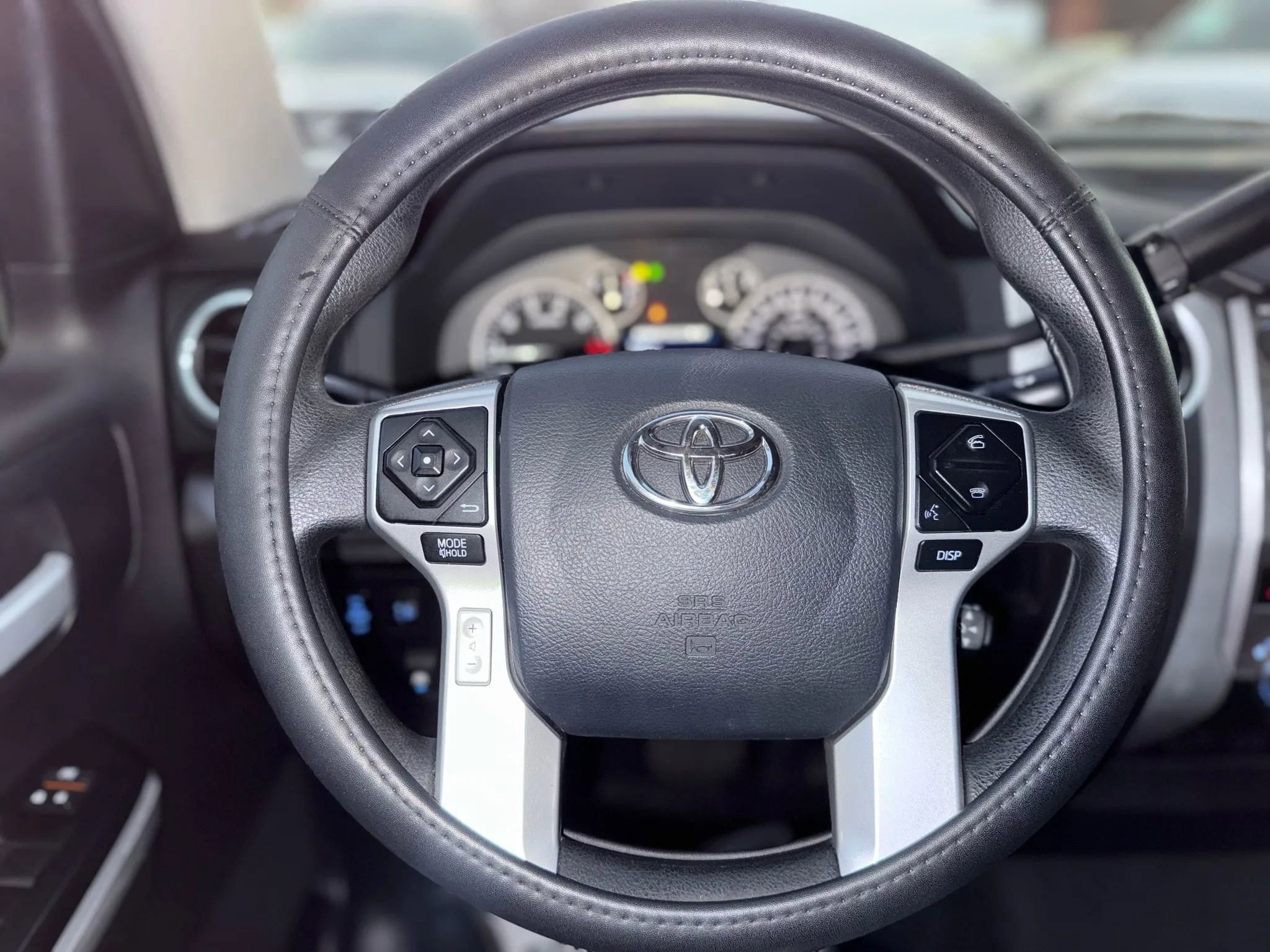 Used 2015 Toyota Tundra SR5 image 32