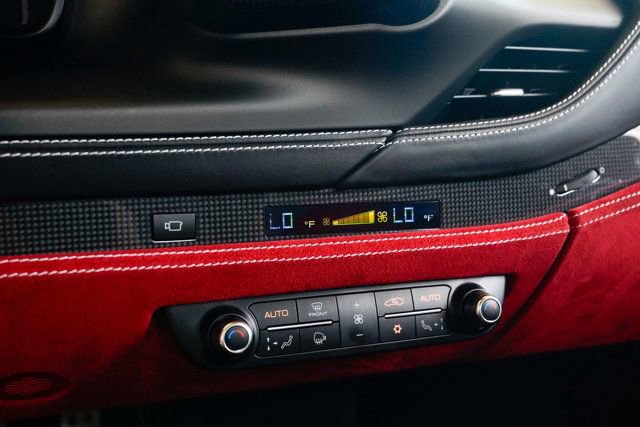 Used 2021 Ferrari F8 Tributo image 58