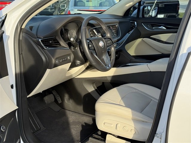 Used 2022 Buick Enclave Premium w/ Experience Buick Package image 13