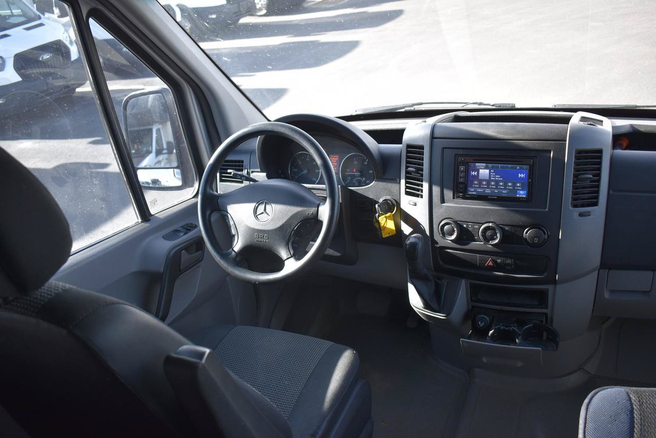 Used 2013 Mercedes-Benz Sprinter 2500 image 19