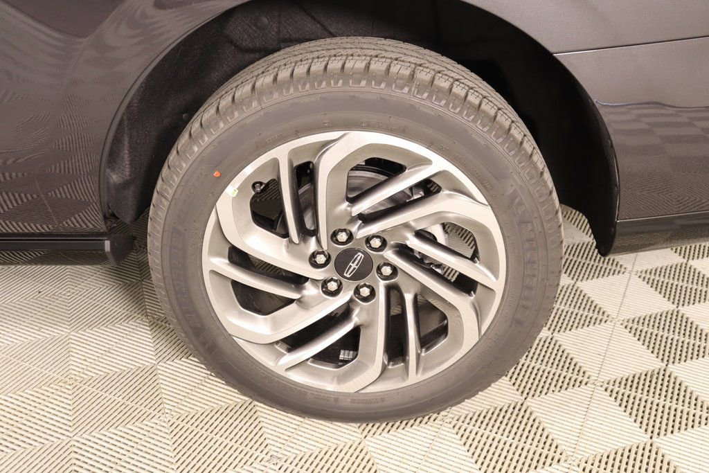 New 2025 Lincoln Navigator Reserve image 21