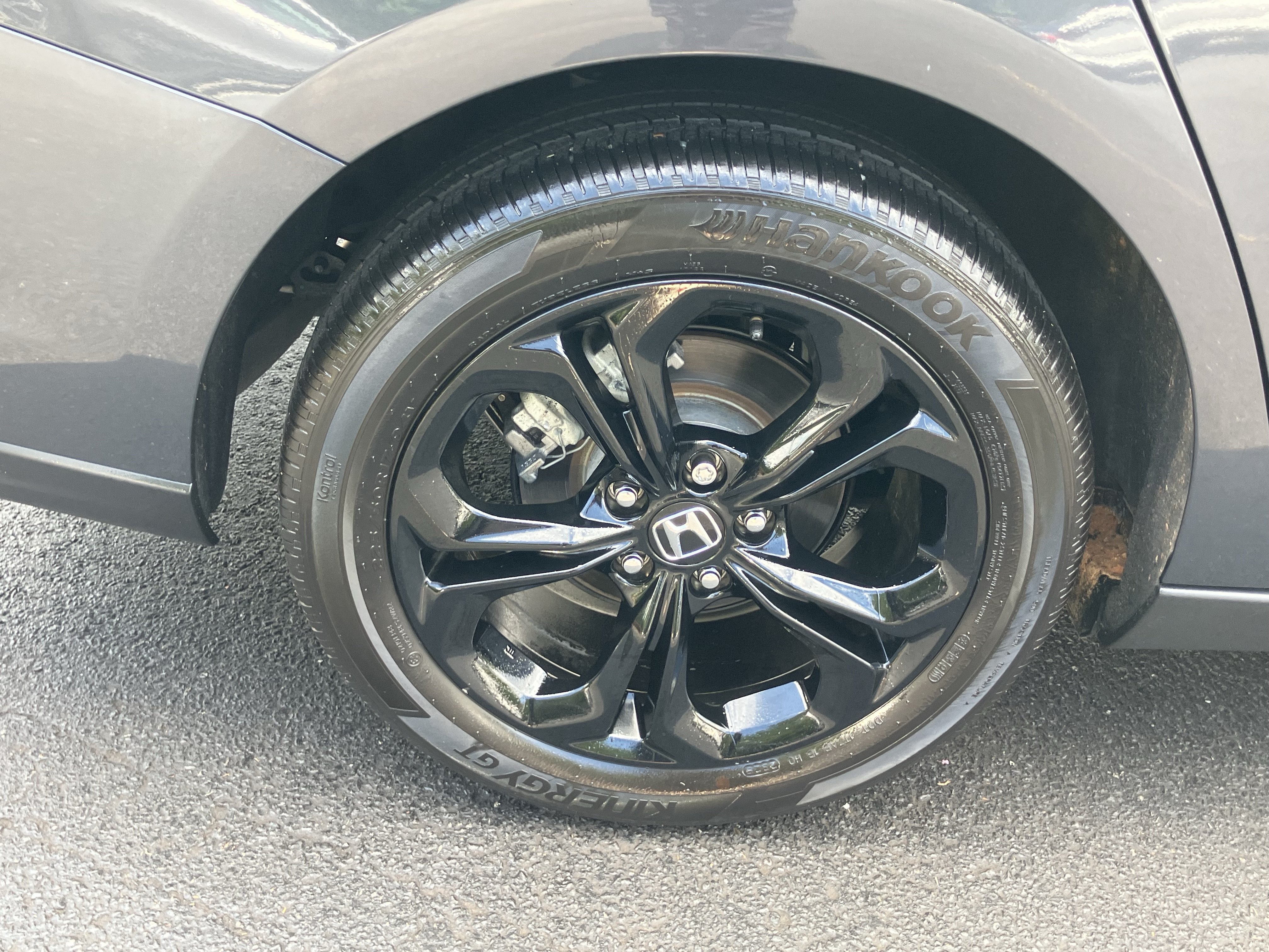 Used 2025 Honda Accord SE image 13