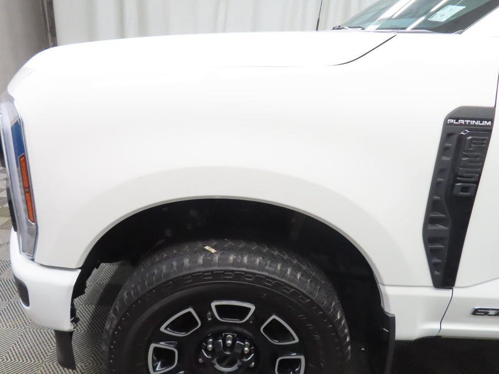 Used 2025 Ford F250 Platinum AWD/4WD image 45