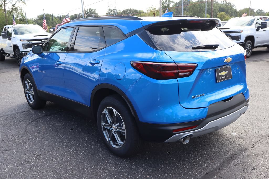 New 2026 Chevrolet Blazer LT w/ Convenience Package FWD image 3