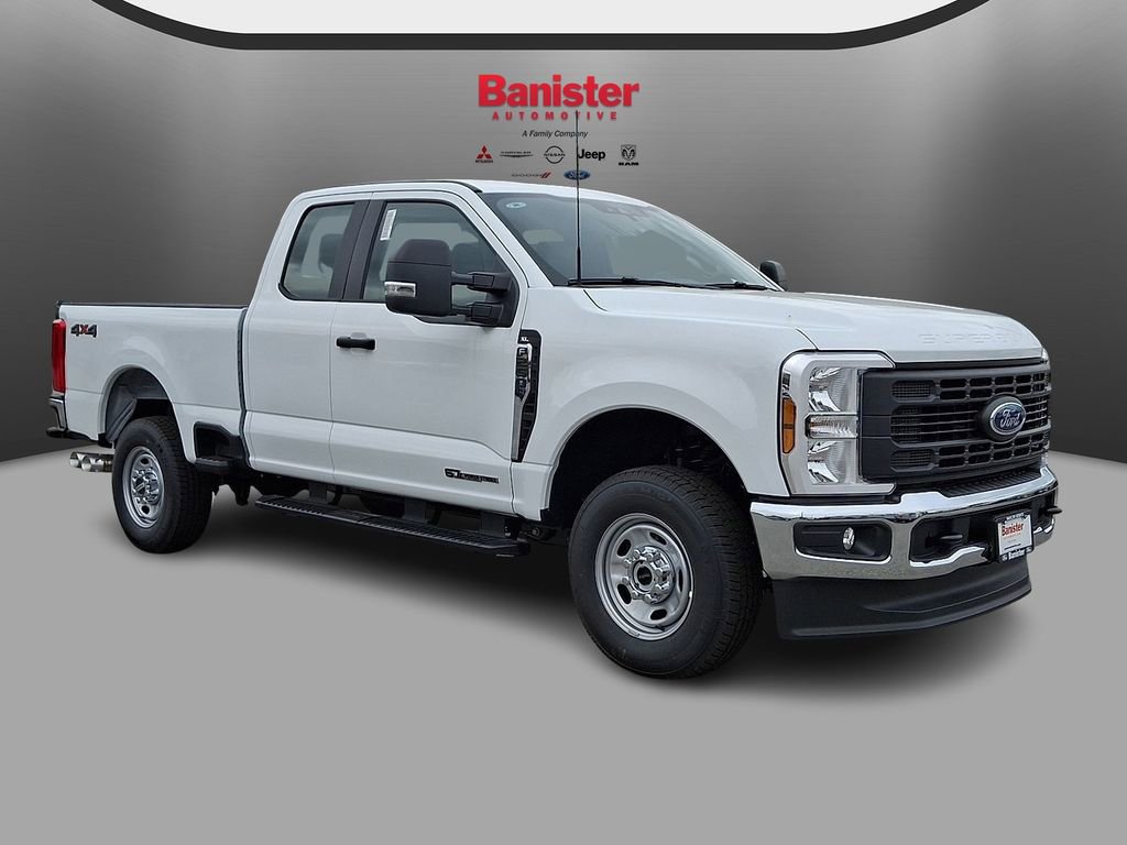 New 2026 Ford F250 XL w/ XL Chrome Package image 2