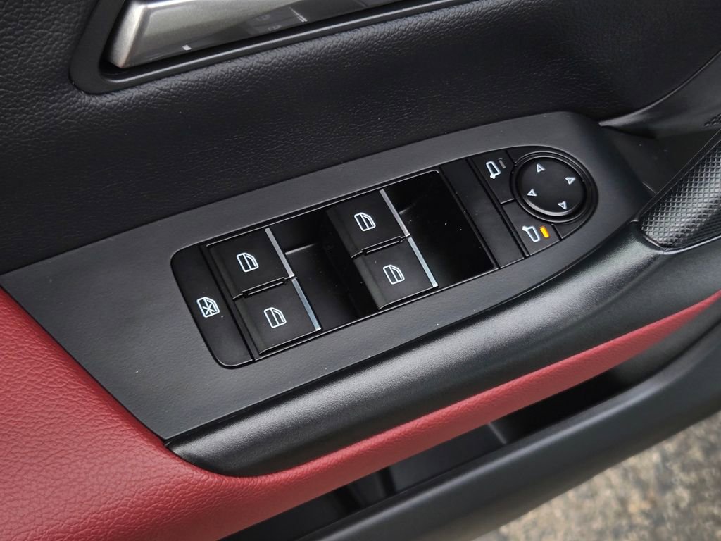 Certified 2025 MAZDA CX-50 AWD 2.5 Hybrid w/ Weather Package image 12