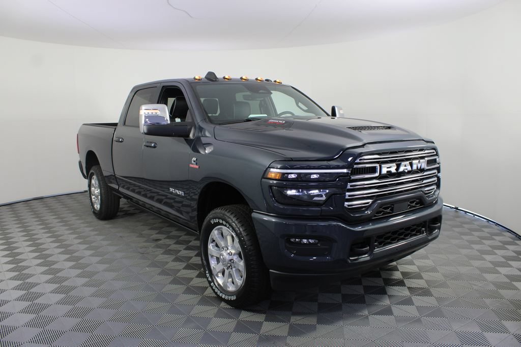 New 2026 RAM 2500 Laramie w/ Sport Appearance Package AWD/4WD image 27