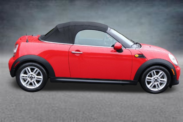 Used 2014 MINI Cooper Roadster FWD image 2