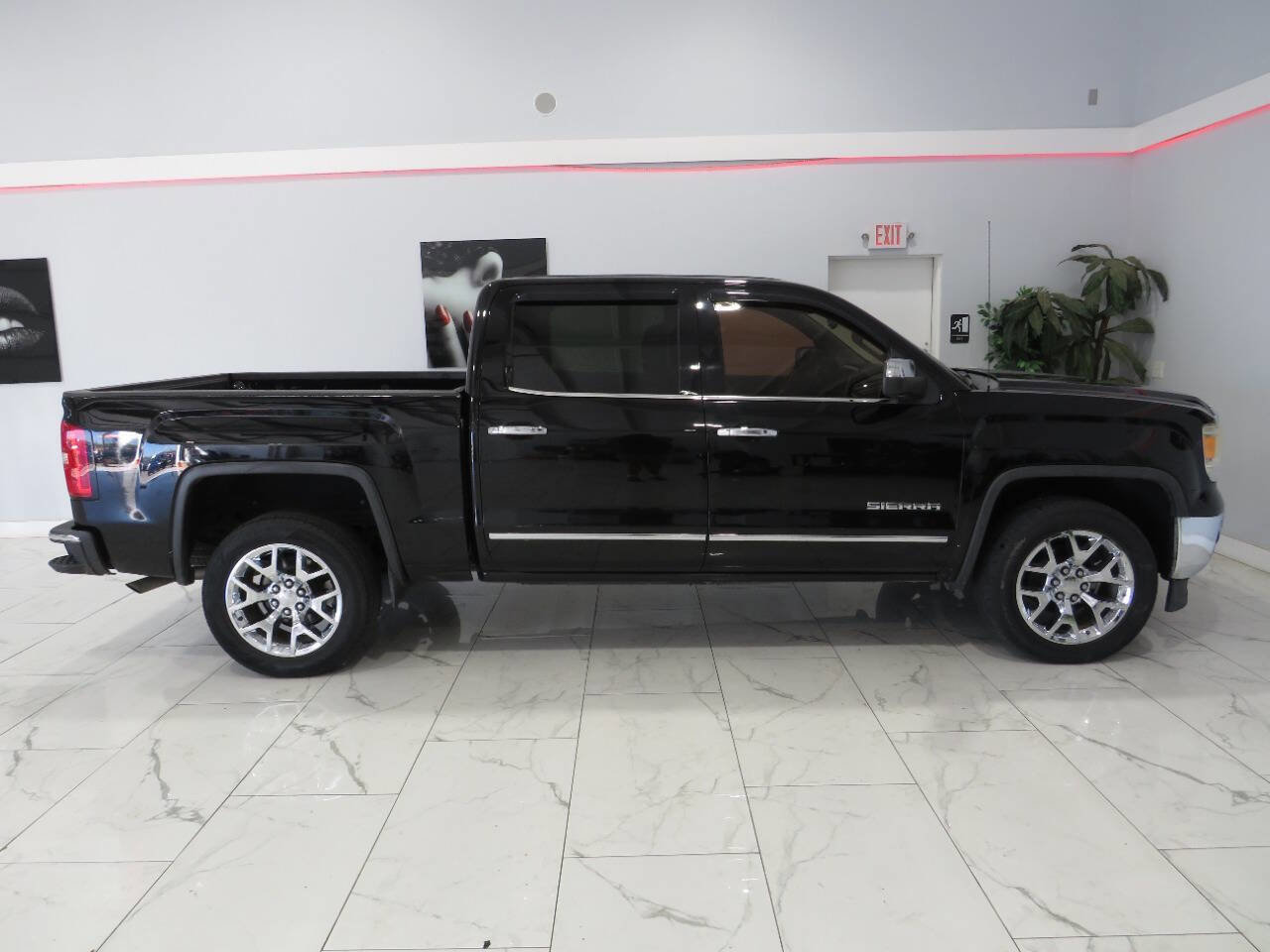 Used 2014 GMC Sierra 1500 SLT image 2