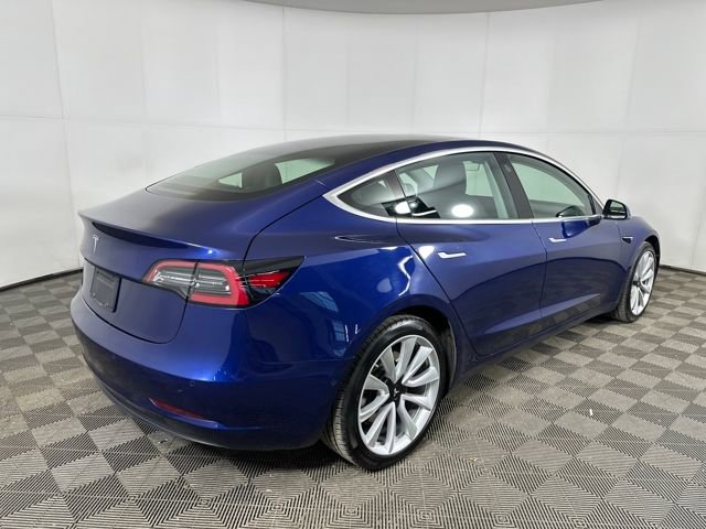 Used 2019 Tesla Model 3 Standard Range Plus image 3
