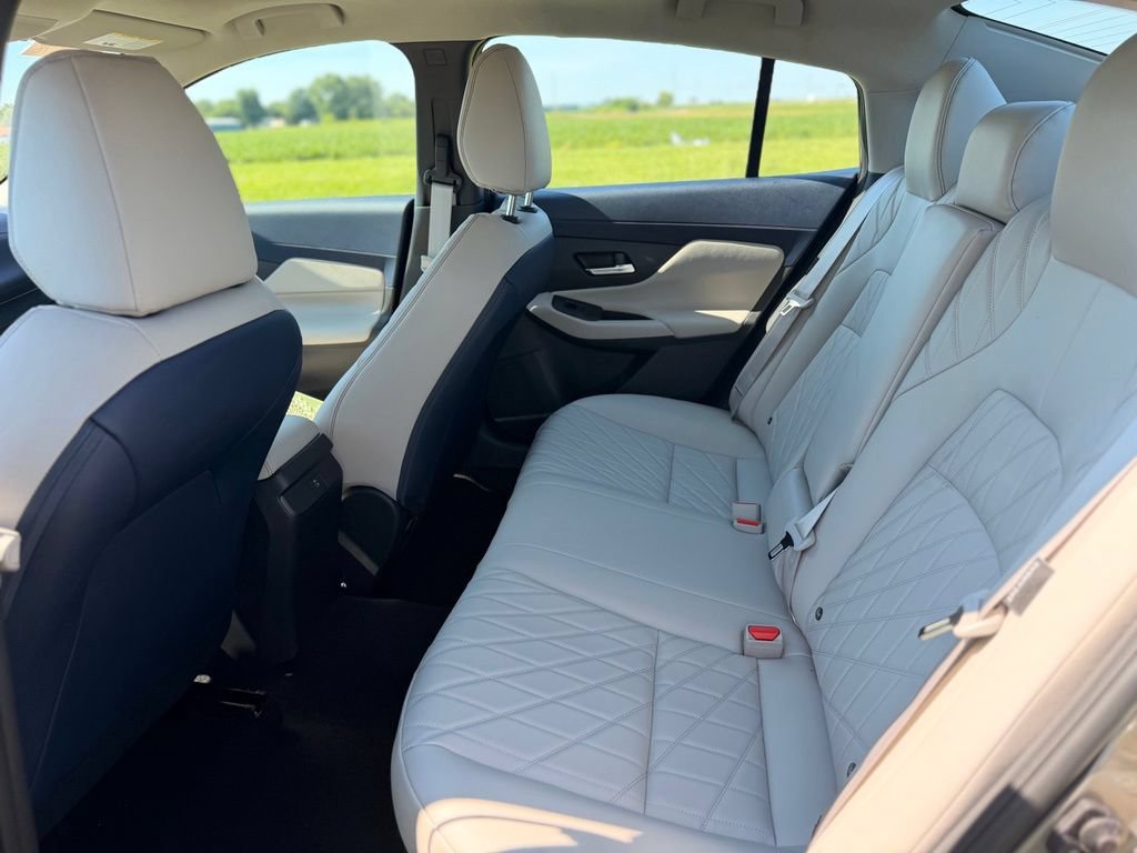 New 2026 Nissan Sentra SL w/ Floor Mat Package FWD image 11