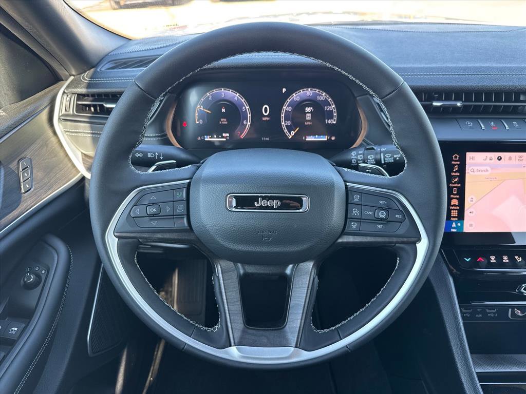 New 2026 Jeep Grand Cherokee L Limited w/ Limited Altitude Package AWD/4WD image 14