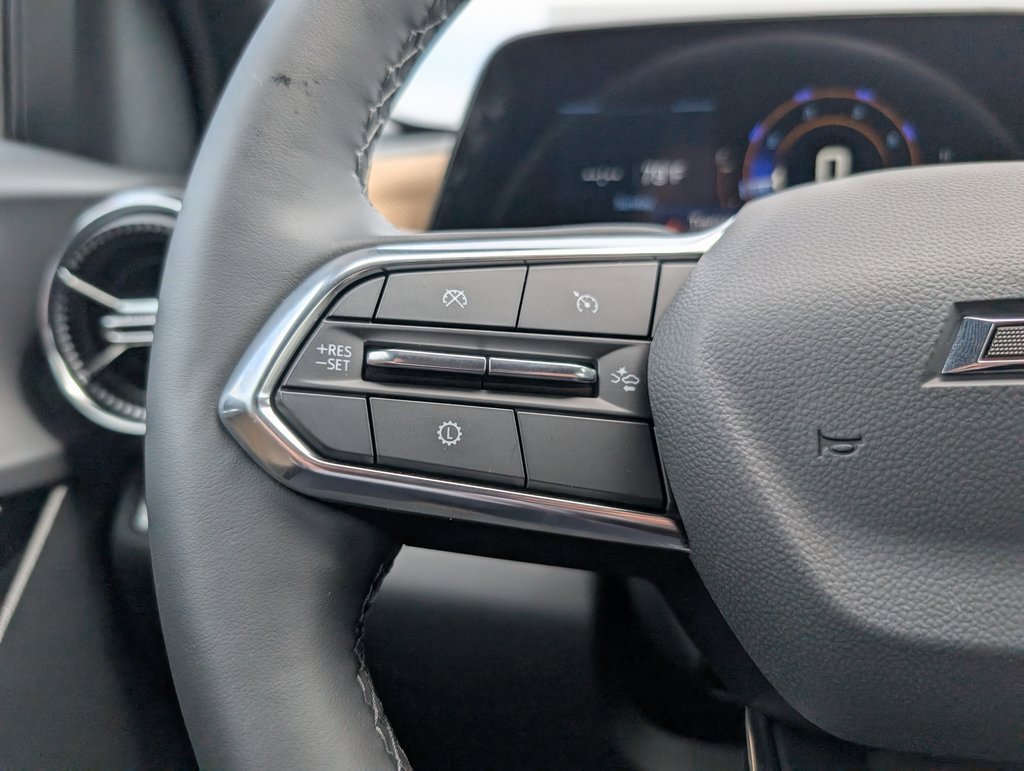 New 2026 Chevrolet Equinox ACTIV image 20