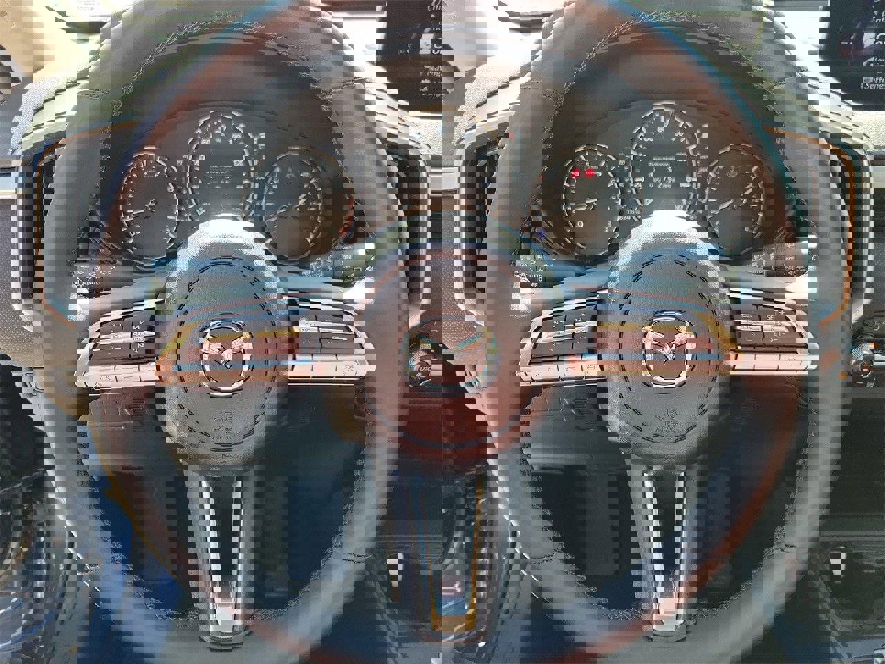 Used 2025 MAZDA CX-50 AWD 2.5 S w/ Premium Package image 19