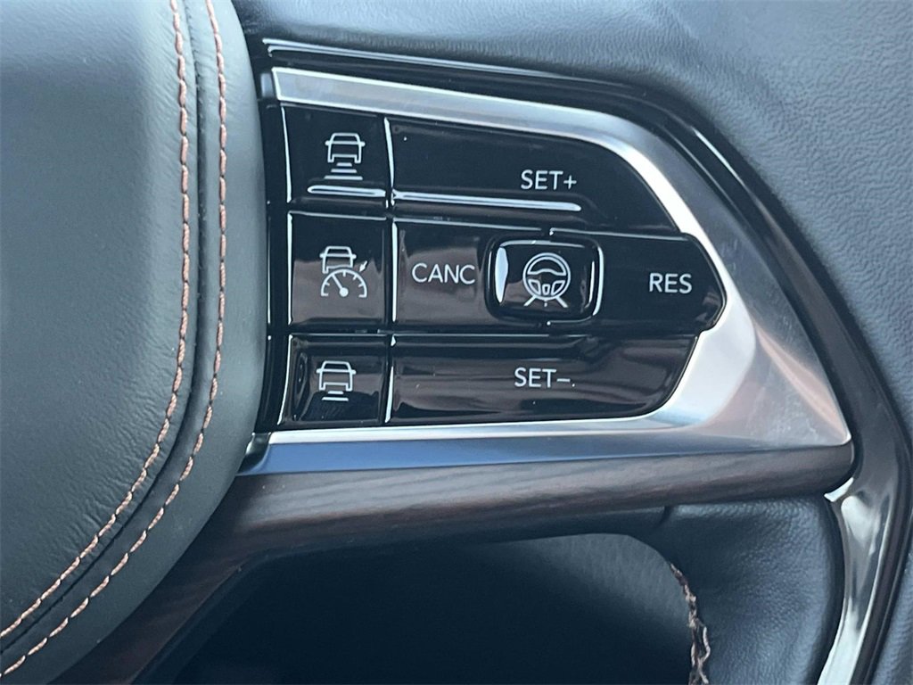 New 2025 Jeep Grand Cherokee Summit image 27