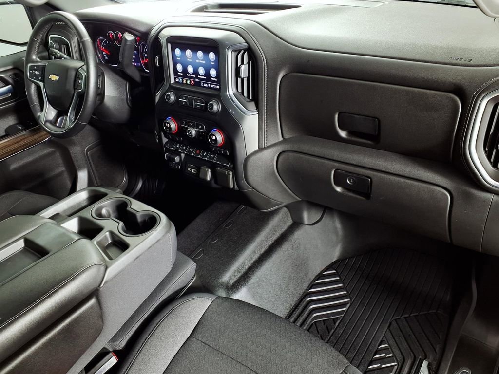 Used 2020 Chevrolet Silverado 1500 LT w/ Texas Edition AWD/4WD image 13