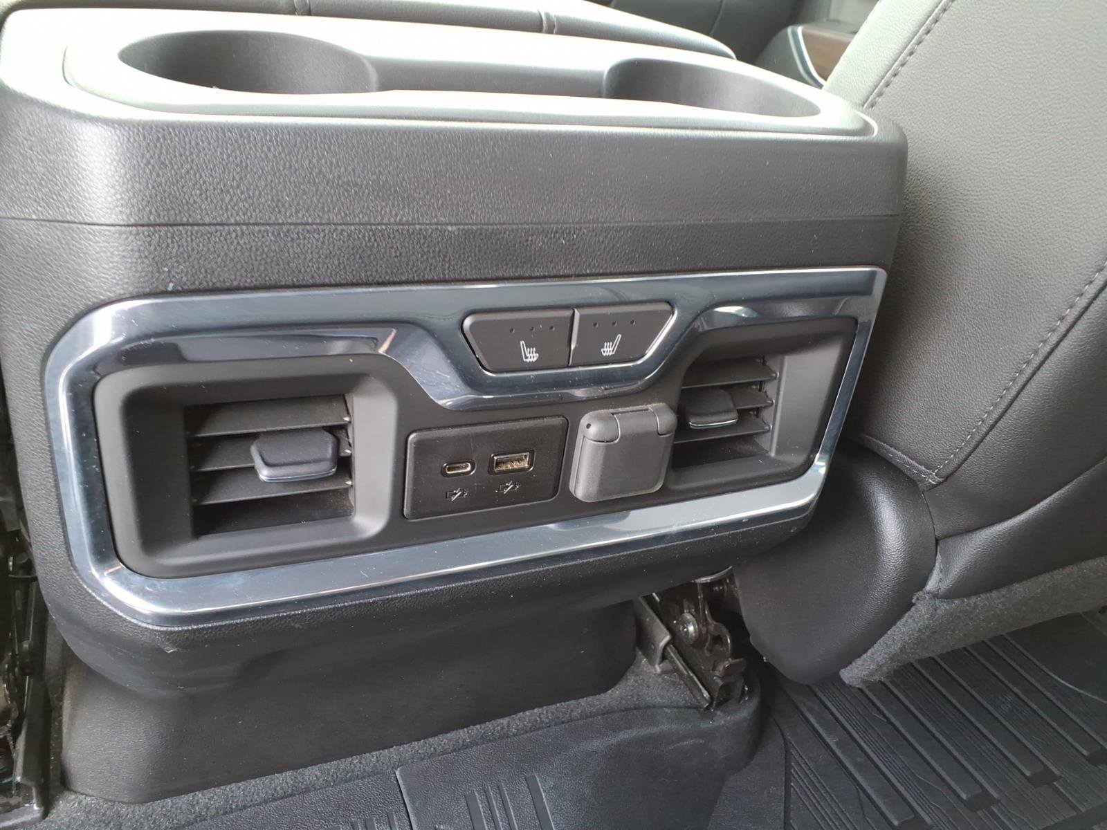 Used 2019 GMC Sierra 1500 SLT w/ SLT Premium Plus Package image 17