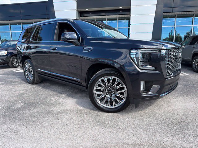 Used 2024 GMC Yukon Denali Ultimate AWD/4WD image 2