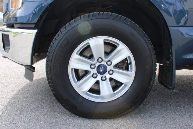 Used 2015 Ford F150 XLT w/ Equipment Group 301A Mid AWD/4WD image 30