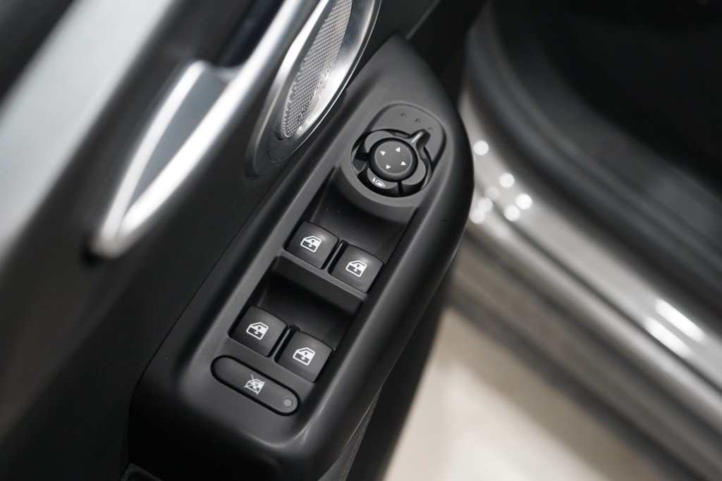 Used 2024 Alfa Romeo Tonale Ti AWD/4WD image 19