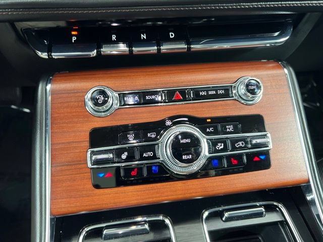 Certified 2023 Lincoln Aviator Reserve w/ Equipment Group 201A AWD/4WD image 17