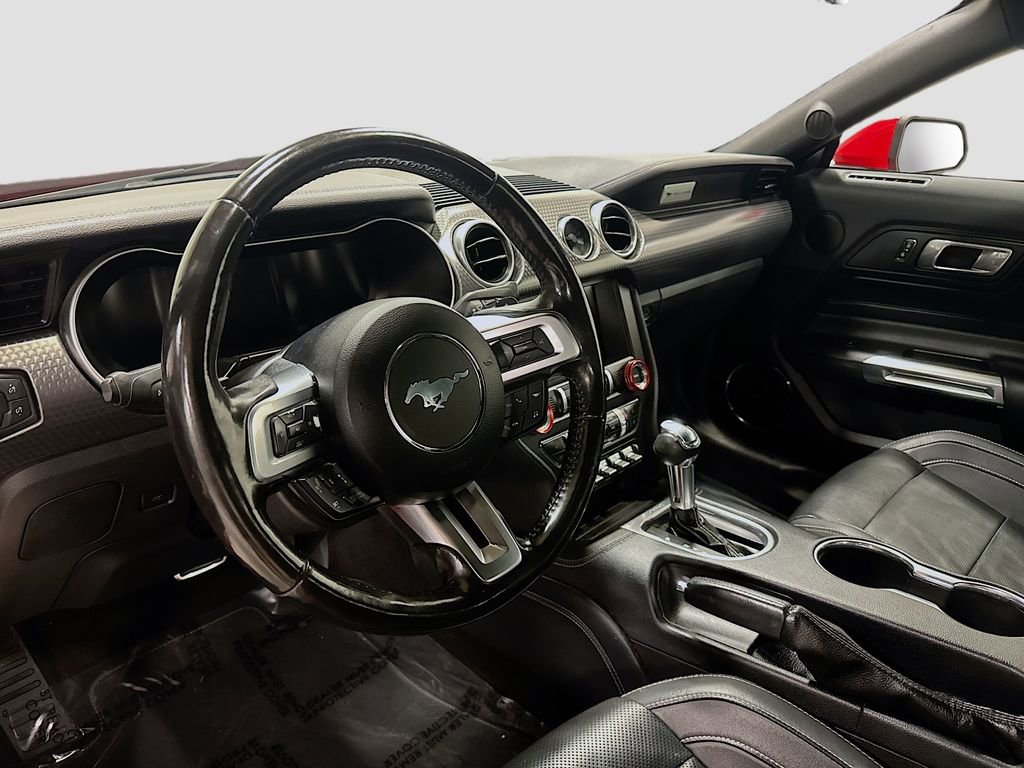 Used 2019 Ford Mustang Premium w/ Ecoboost Performance Package image 10