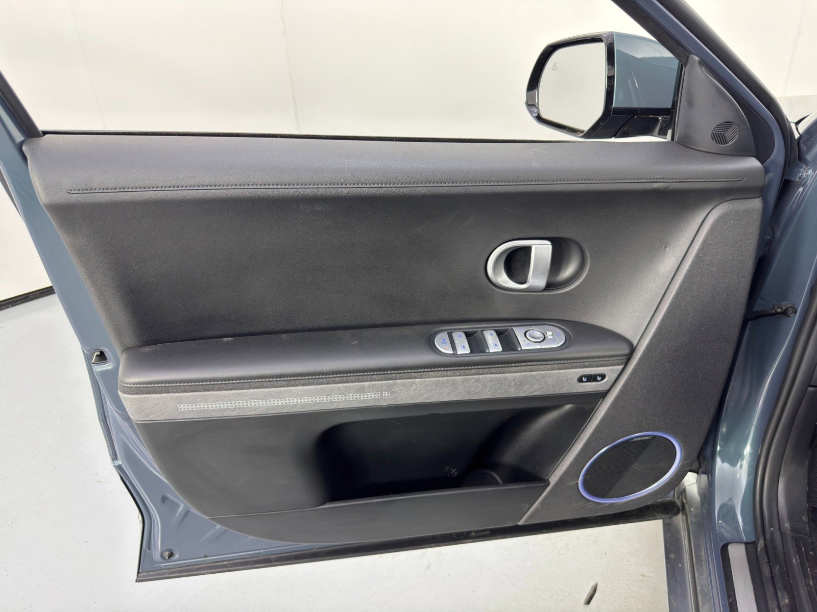 Used 2022 Hyundai Ioniq 5 Limited image 39