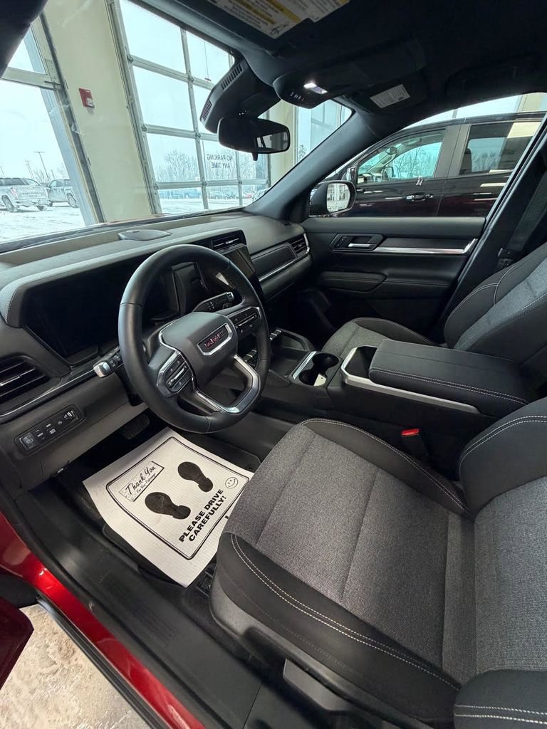 Used 2026 GMC Terrain Elevation image 16