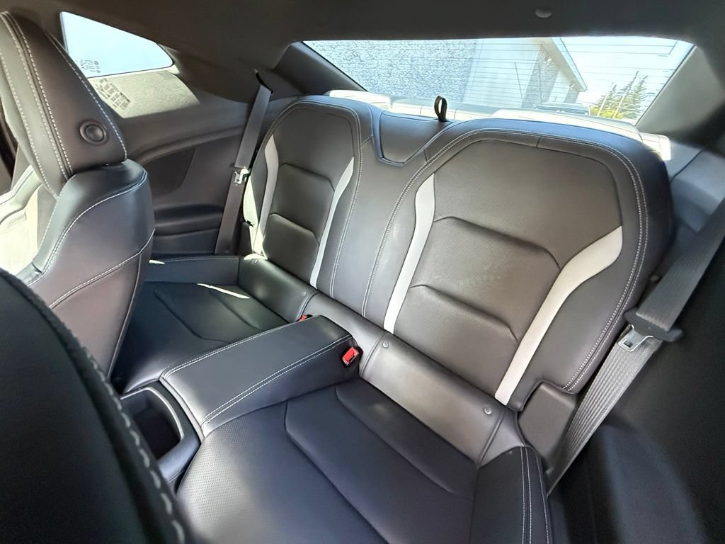 Used 2021 Chevrolet Camaro SS RWD image 16