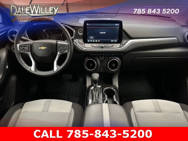 Used 2023 Chevrolet Blazer LT image 6