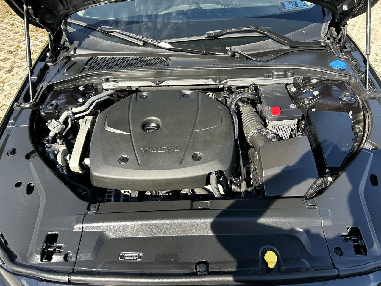 Used 2017 Volvo S90 T6 Inscription w/ Vision Package AWD/4WD image 23