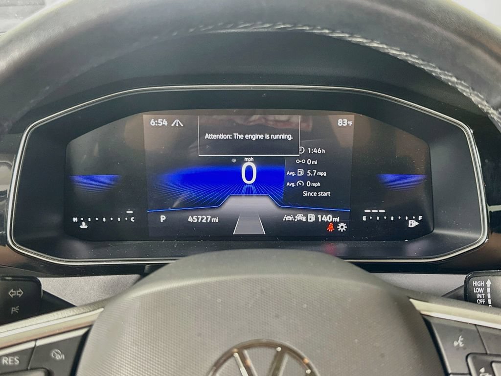 Used 2025 Volkswagen Jetta SE FWD image 26