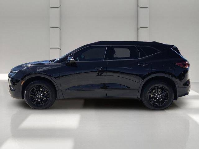 Used 2021 Chevrolet Blazer LT FWD image 2