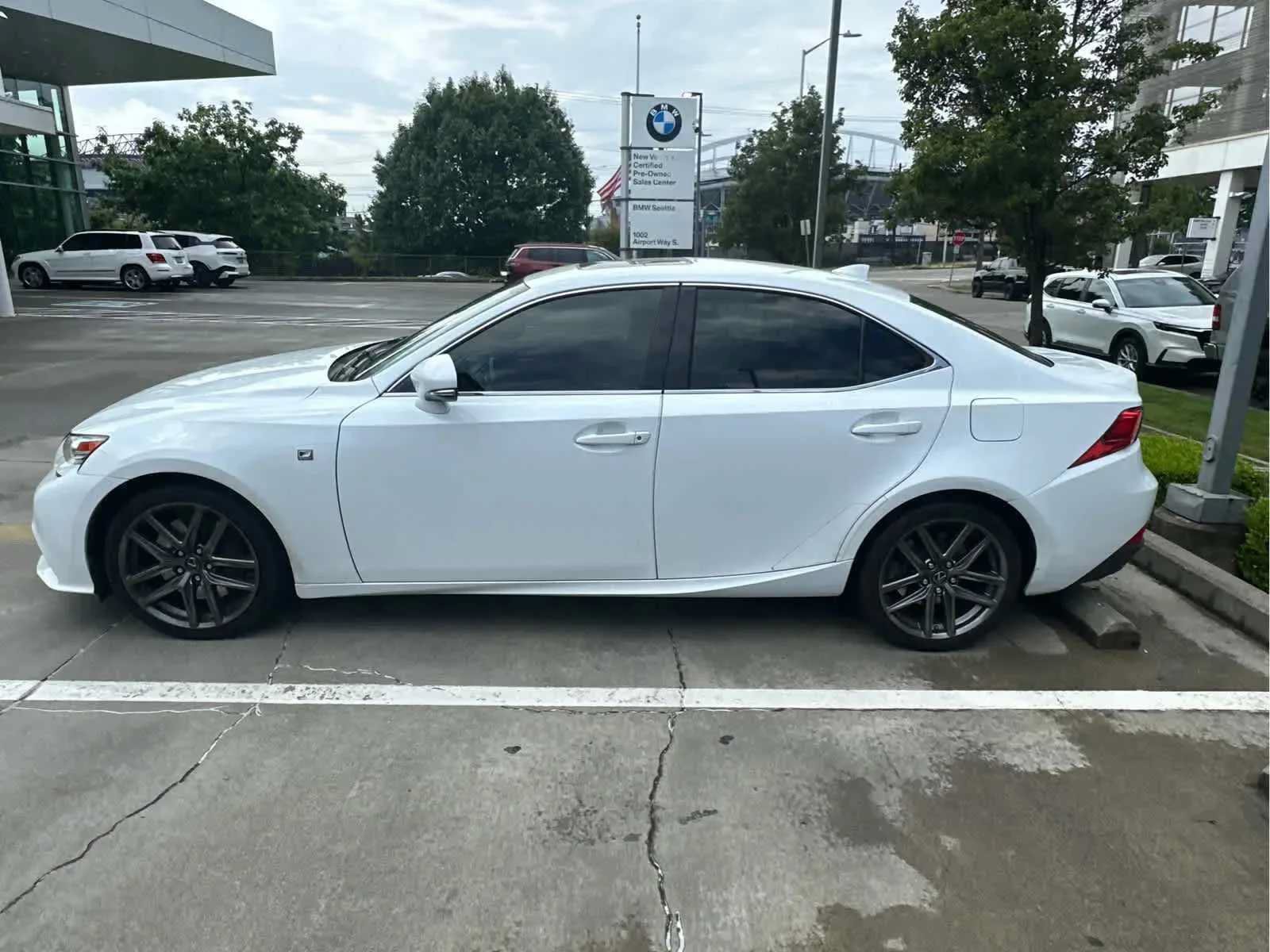 Used 2015 Lexus IS 350 w/ F-Sport Package RWD image 4
