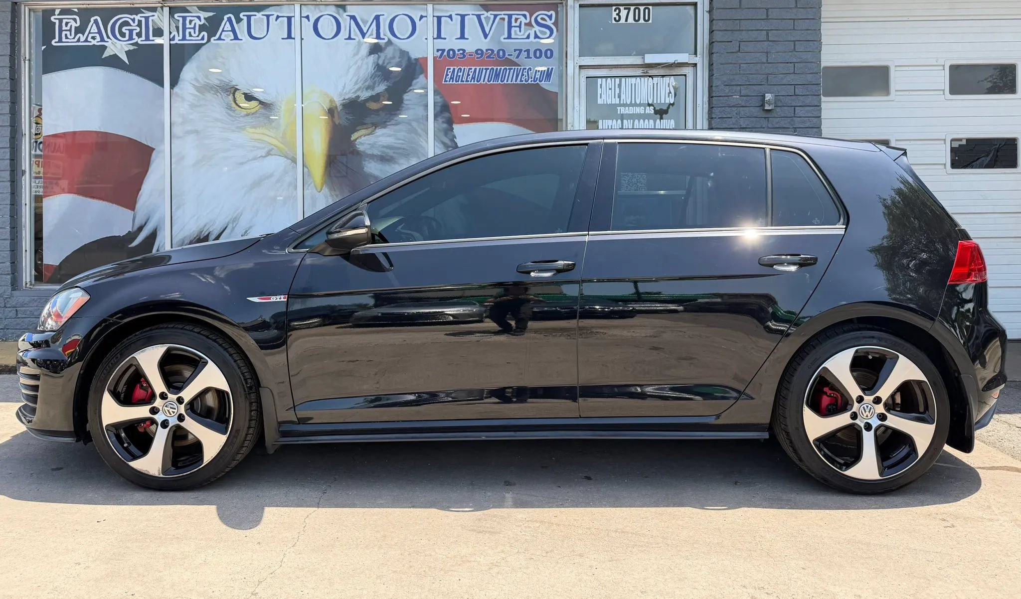 Used 2016 Volkswagen GTI Autobahn w/ Lighting Package (SEL) FWD image 6