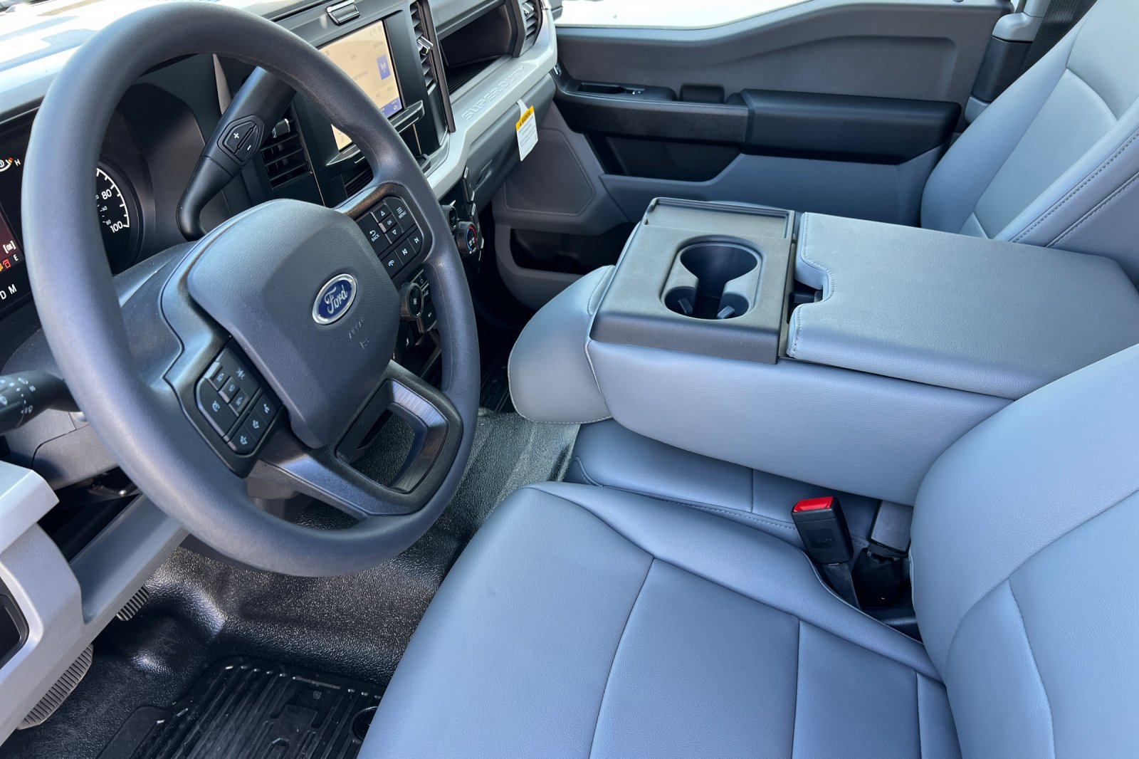 New 2026 Ford F350 XL w/ XL Chrome Package RWD image 11