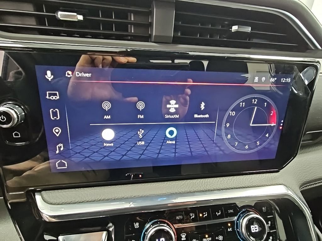 Used 2025 GMC Sierra 1500 Denali w/ Denali Reserve Package image 14