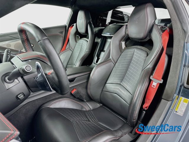 Used 2020 Chevrolet Corvette Stingray Premium Cpe w/ 3LT Preferred Equipment Group RWD image 11