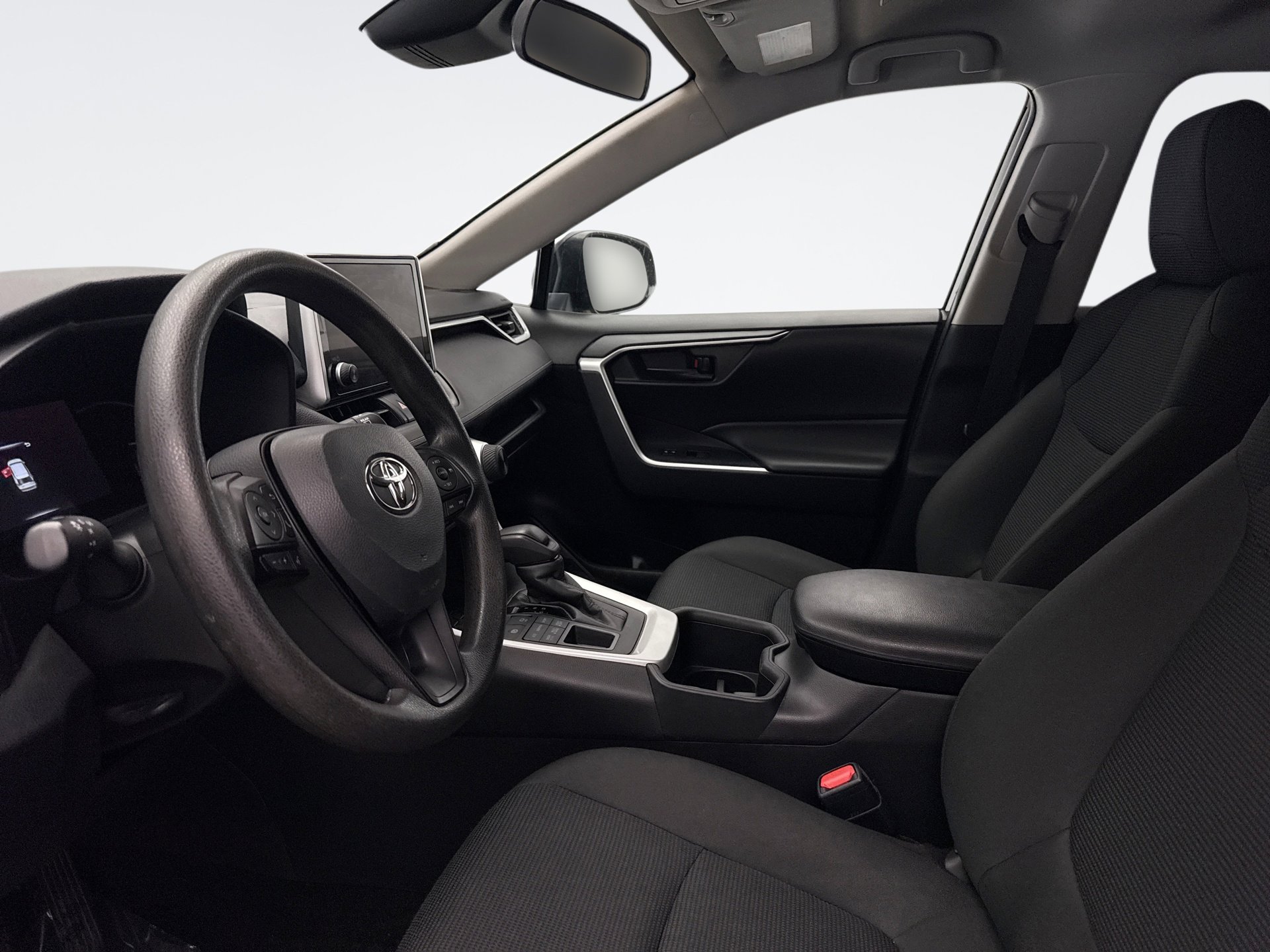 Used 2024 Toyota RAV4 LE image 9